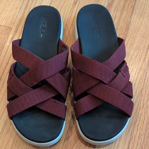Keen Elle Women's Fired Brick Dark Red Slide Sandals 10.5 Women's